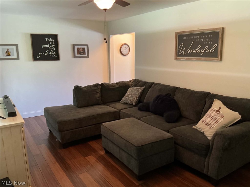 3285 Arrowhead Drive Nashport OH 43830