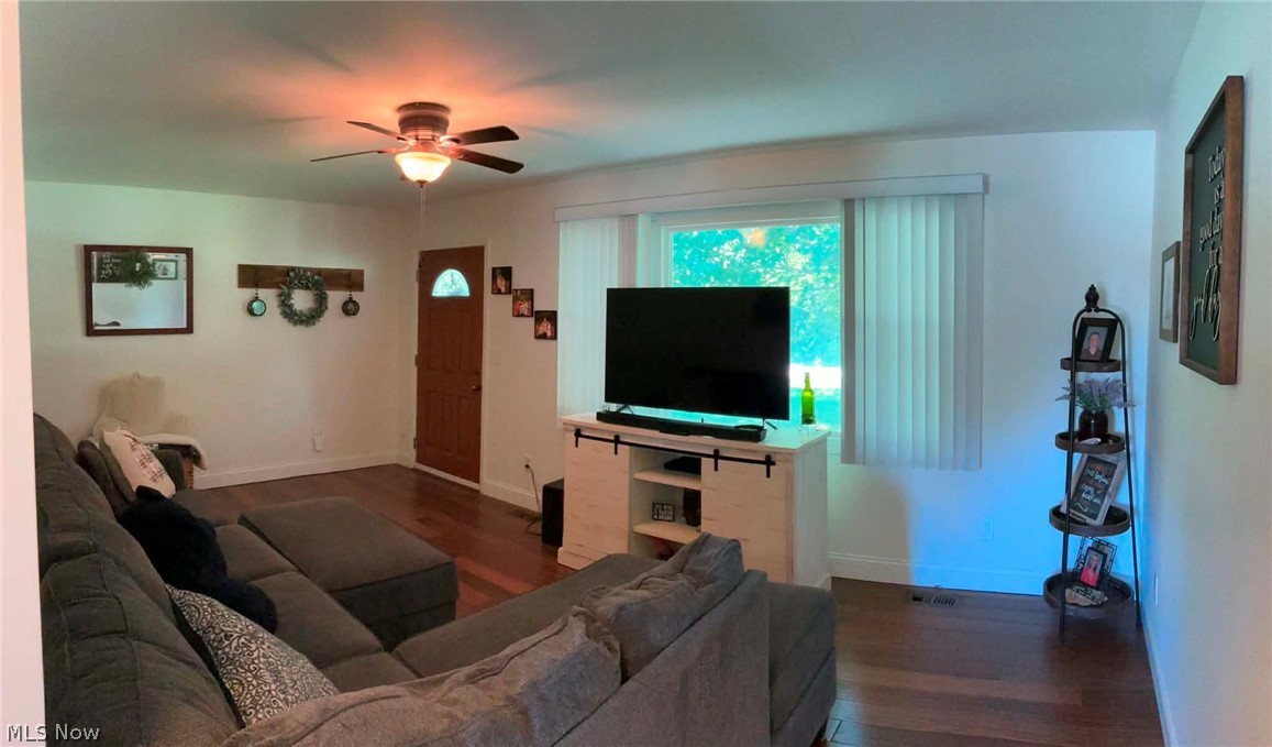 3285 Arrowhead Drive Nashport OH 43830