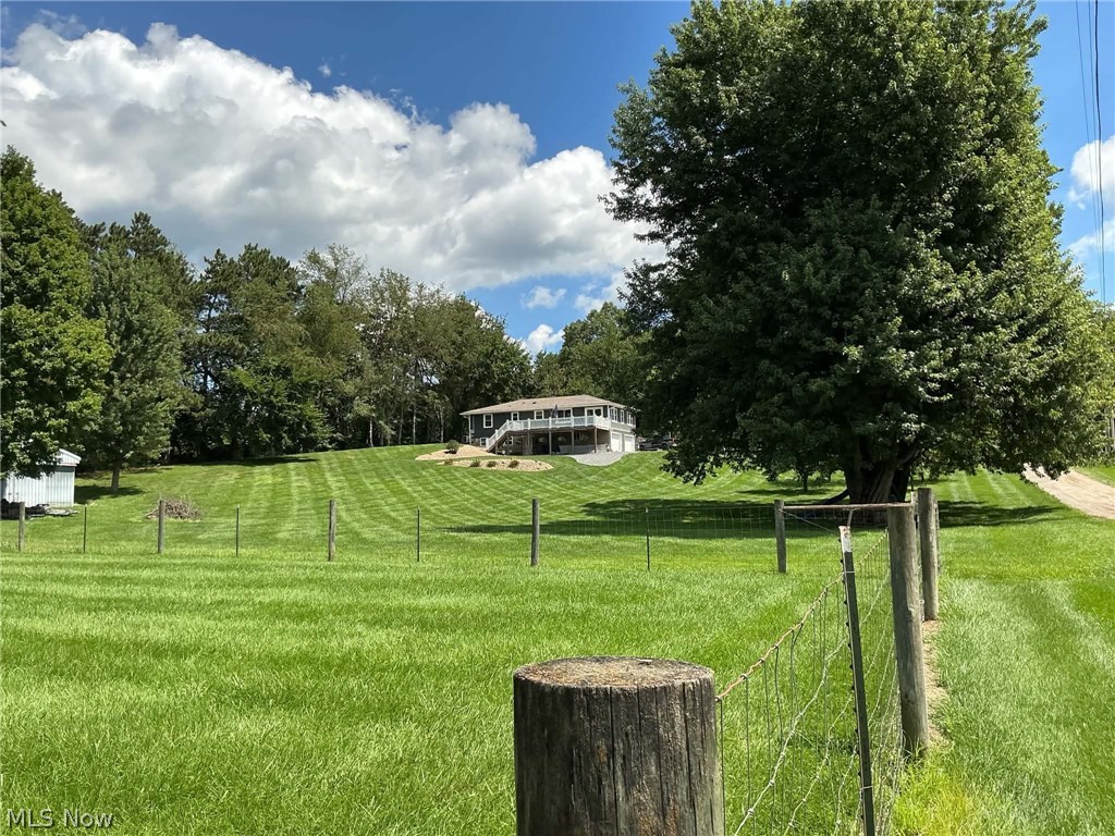 3285 Arrowhead Drive Nashport OH 43830