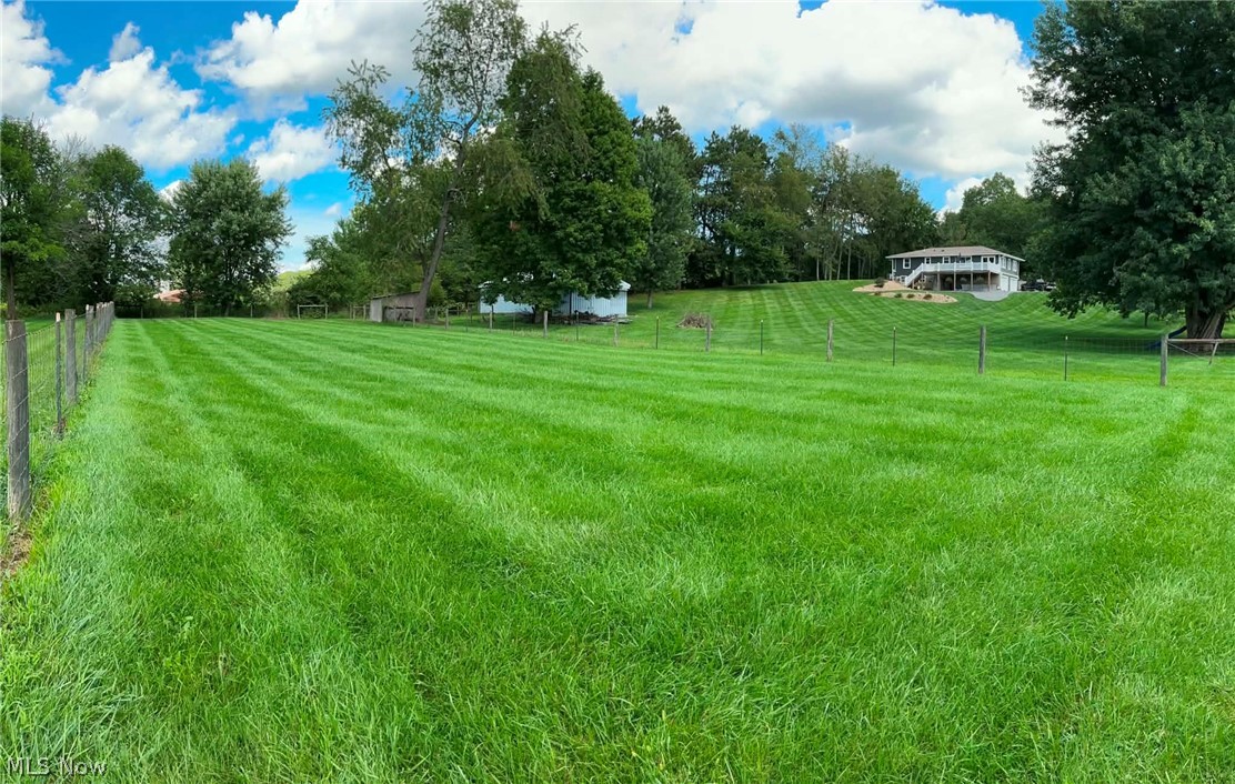 3285 Arrowhead Drive Nashport OH 43830