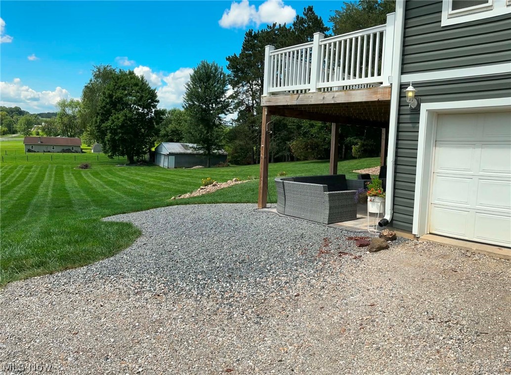 3285 Arrowhead Drive Nashport OH 43830