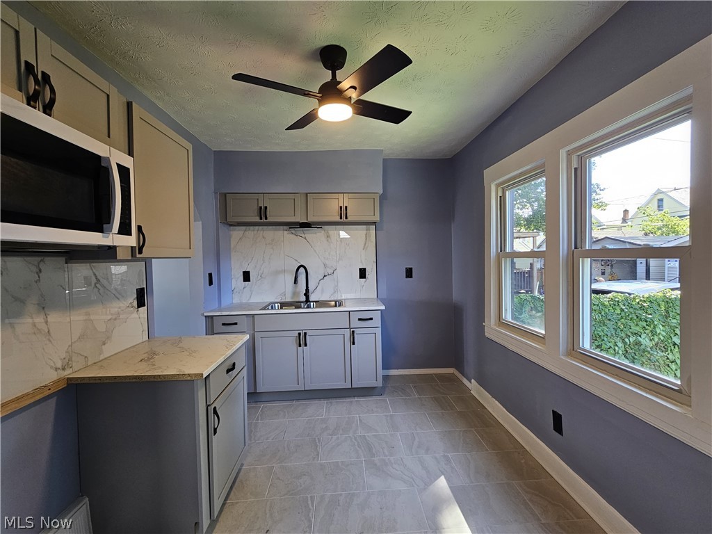 3388 W 118th Street Cleveland OH 44111