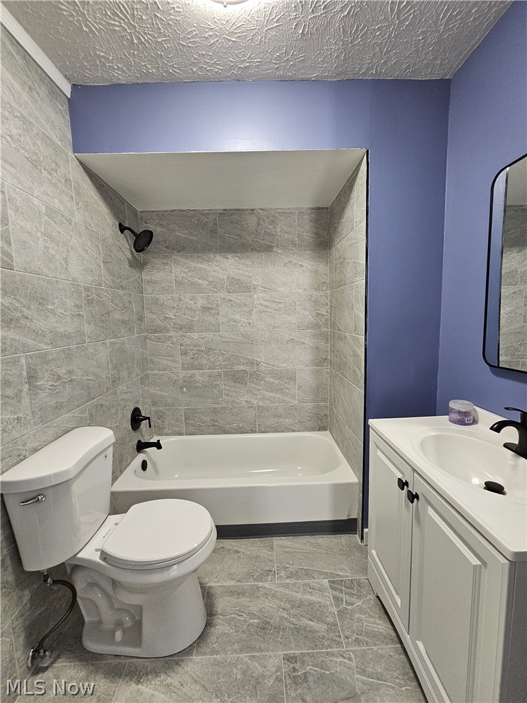 3388 W 118th Street Cleveland OH 44111