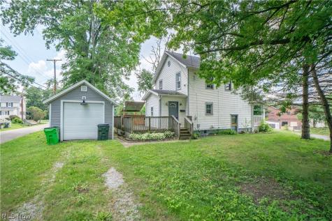 1033 Walnut Avenue Alliance OH 44601