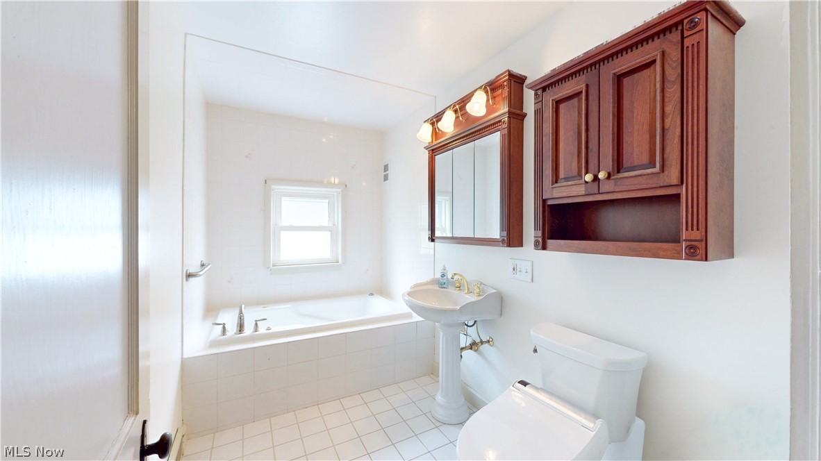 5873 Wadsworth Road Medina OH 44256