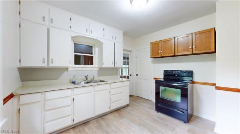 5873 Wadsworth Road Medina OH 44256