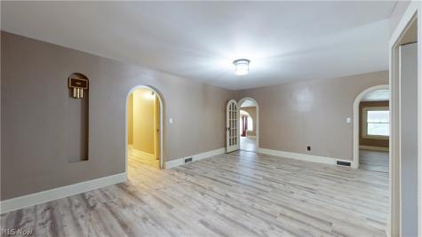 5873 Wadsworth Road Medina OH 44256