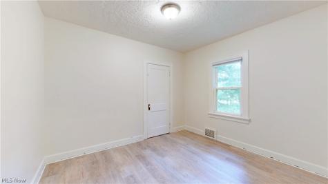 5873 Wadsworth Road Medina OH 44256