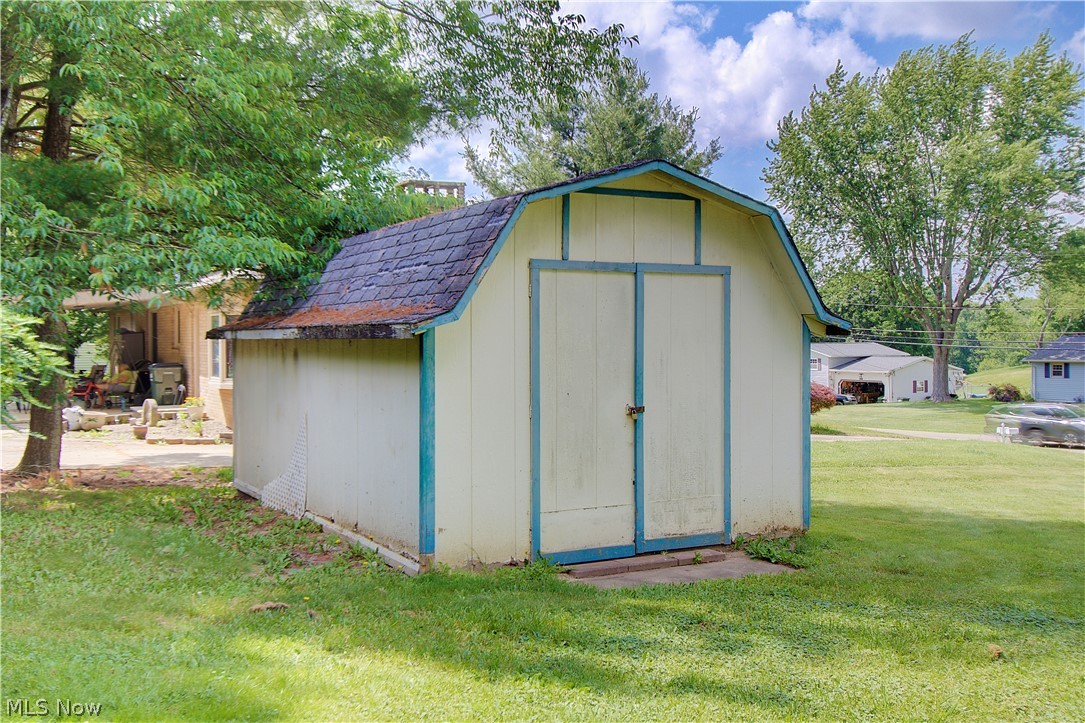 6787 Glenmere Avenue NE Canton OH 44721