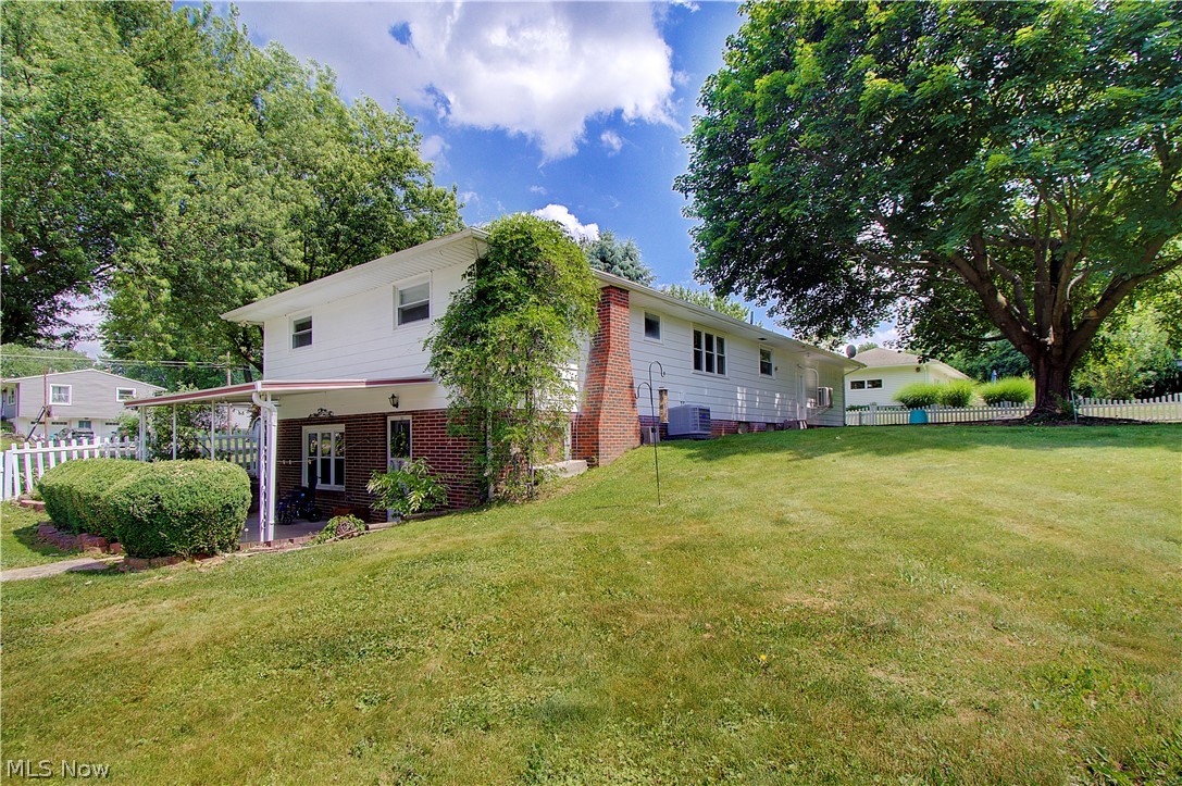 6787 Glenmere Avenue NE Canton OH 44721