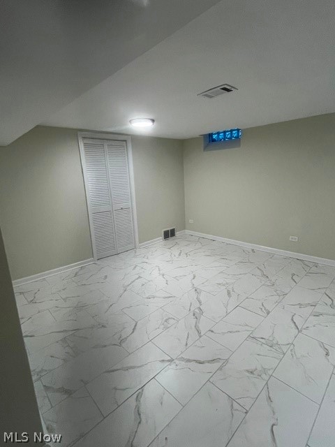 15892 Fenemore Road East Cleveland OH 44112