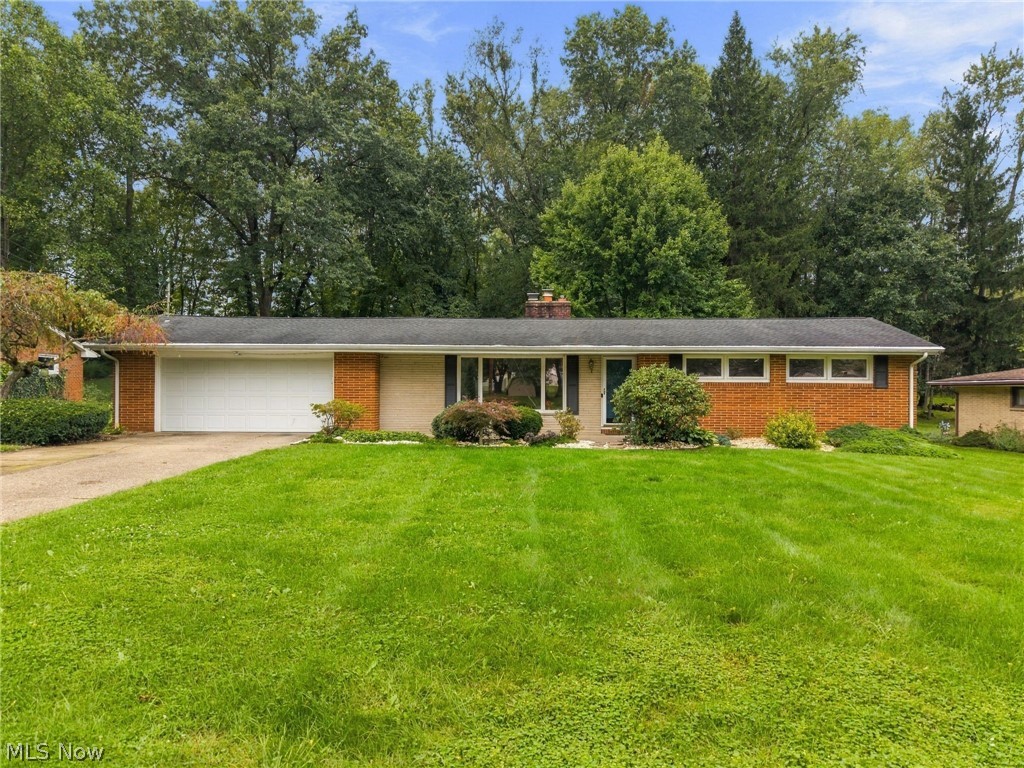 2033 Clearview Street NE Massillon OH 44646