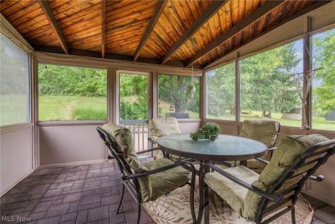2033 Clearview Street NE Massillon OH 44646