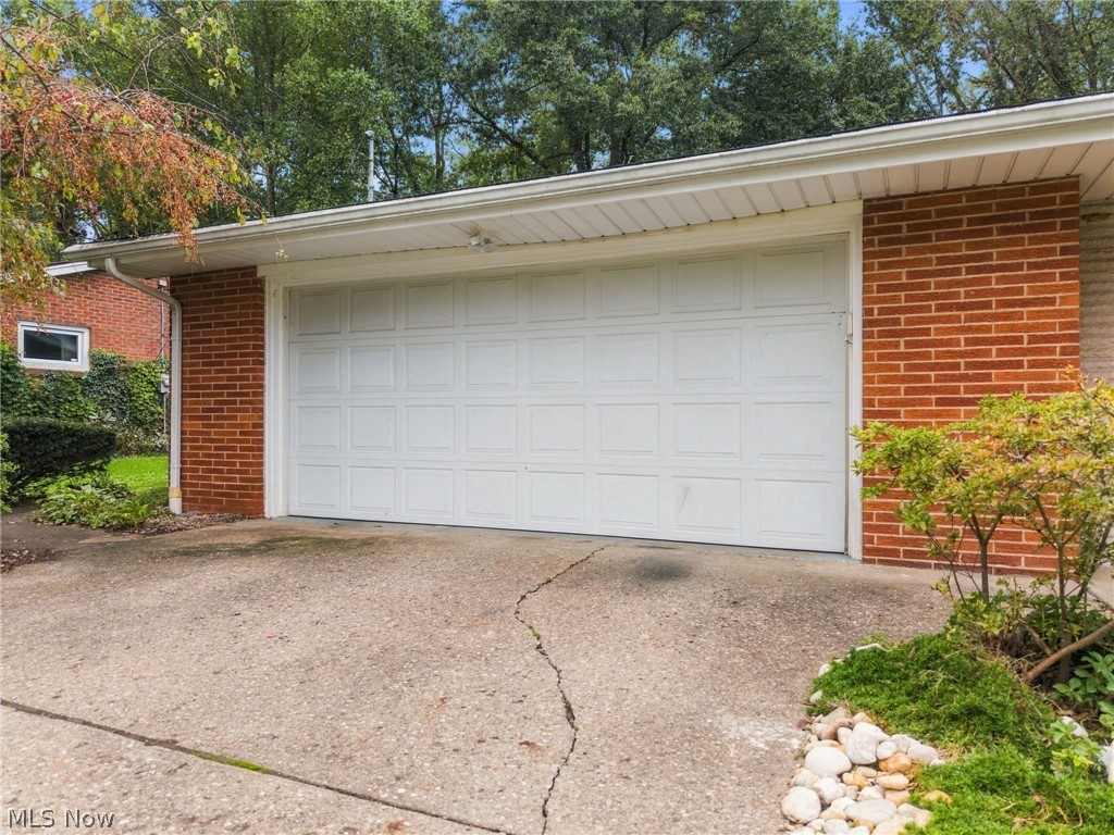 2033 Clearview Street NE Massillon OH 44646