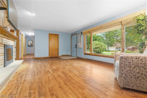2033 Clearview Street NE Massillon OH 44646