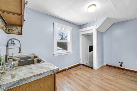 3564 E 118th Street Cleveland OH 44105