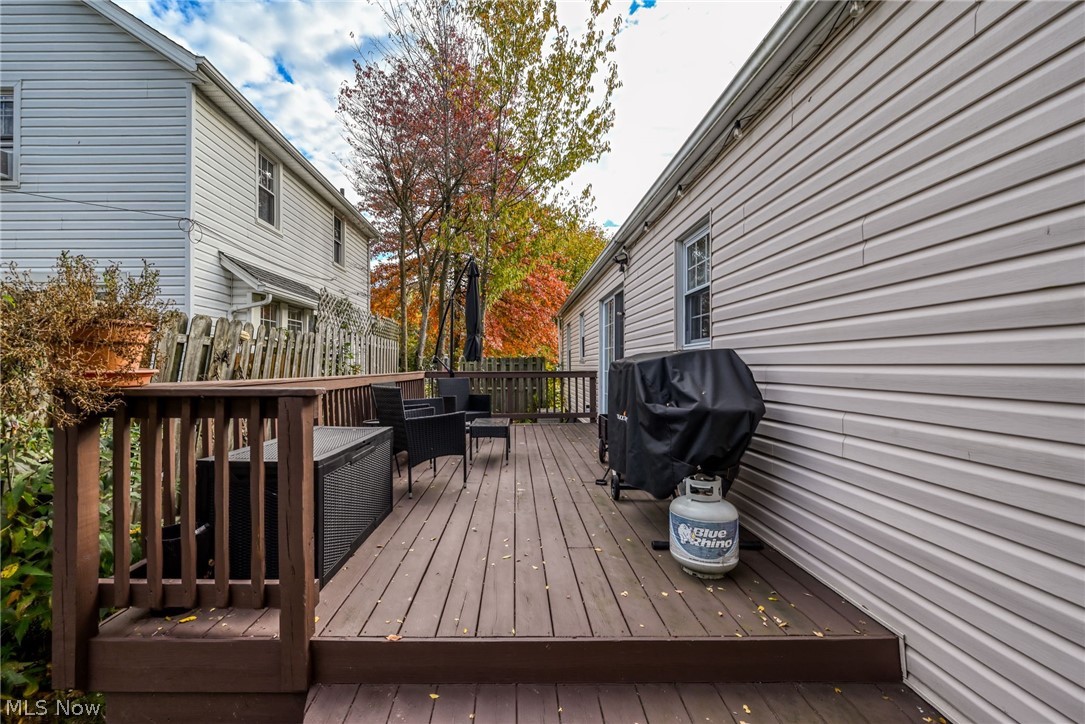 449 E Dresden Avenue Akron OH 44301