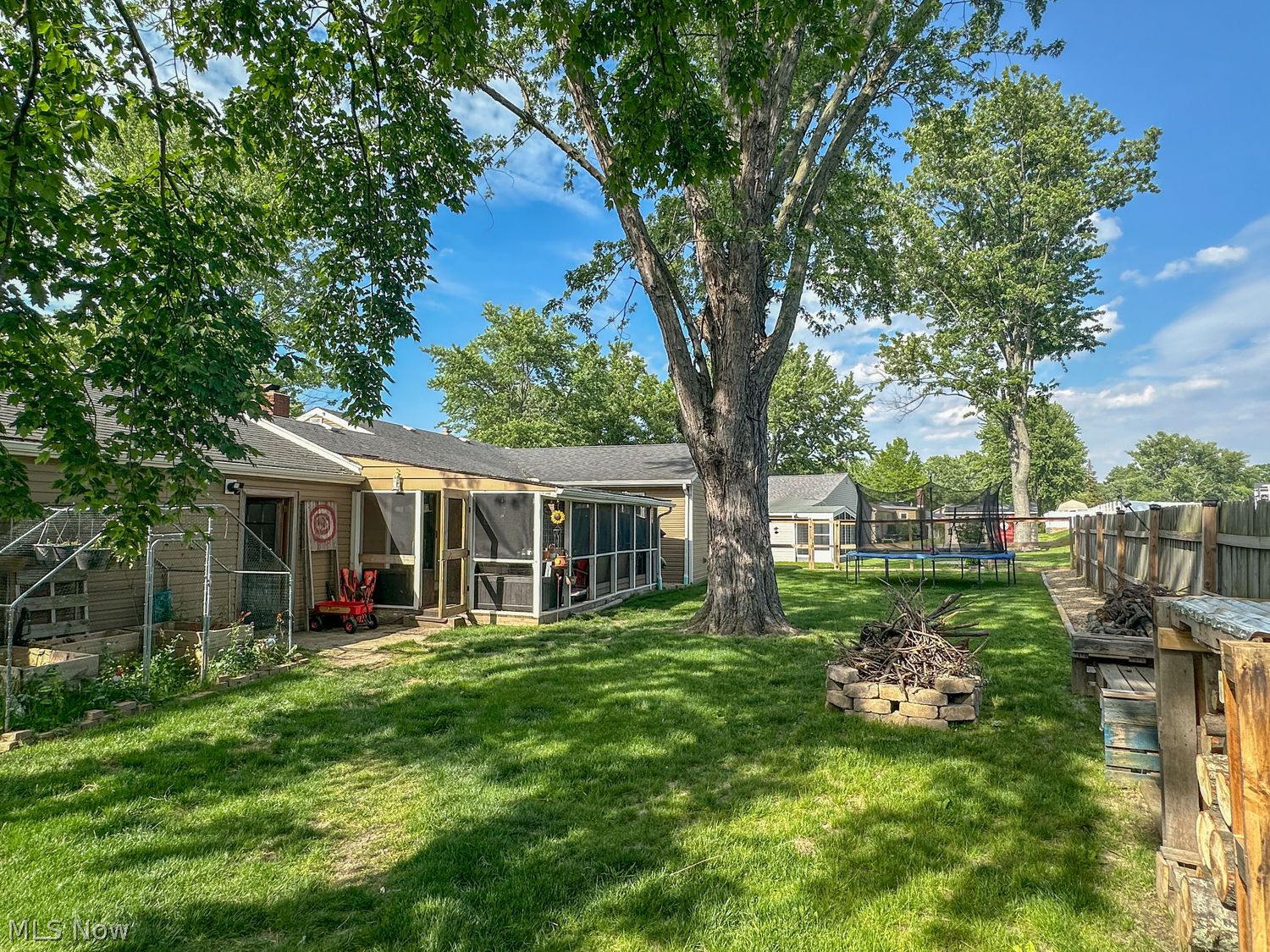 209 Tuckmere Drive Painesville OH 44077