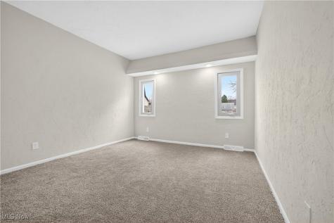 578 N Main Street Amherst OH 44001