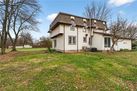 578 N Main Street Amherst OH 44001