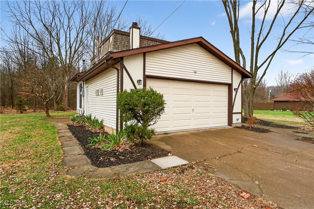 578 N Main Street Amherst OH 44001