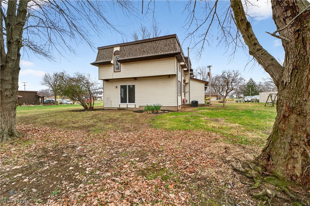 578 N Main Street Amherst OH 44001
