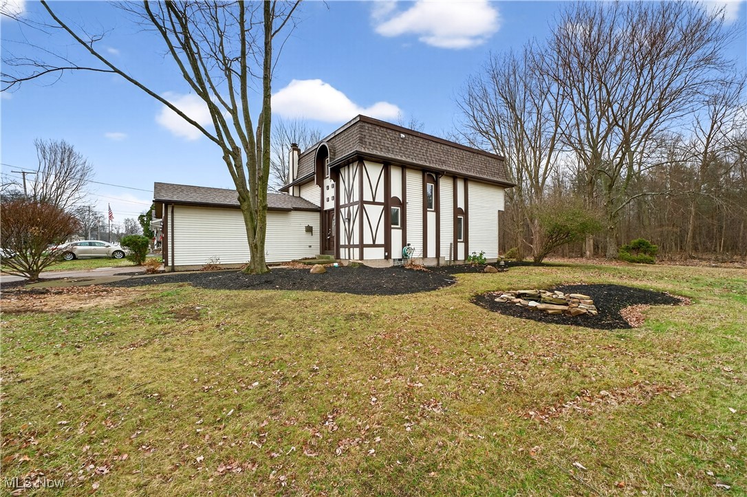 578 N Main Street Amherst OH 44001