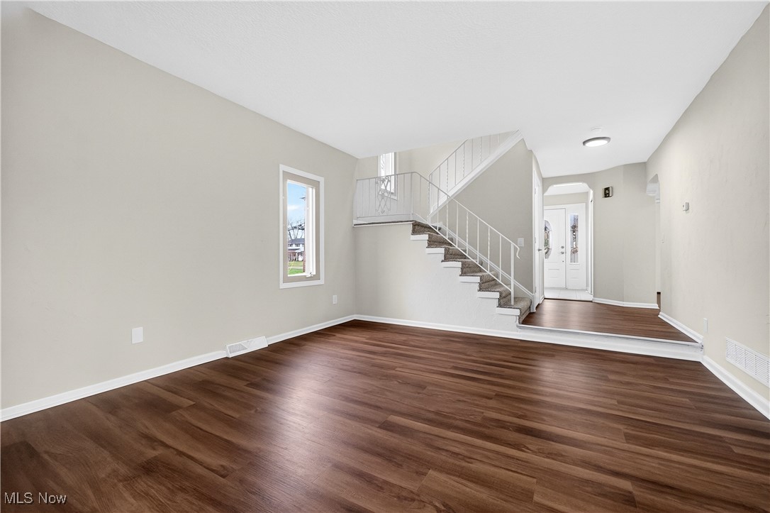 578 N Main Street Amherst OH 44001