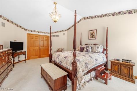 3862 Lorwood Street NW Massillon OH 44646
