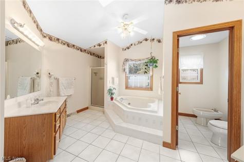 3862 Lorwood Street NW Massillon OH 44646