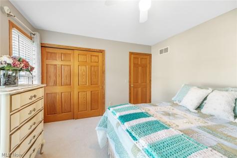 3862 Lorwood Street NW Massillon OH 44646