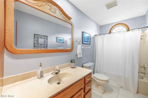 3862 Lorwood Street NW Massillon OH 44646