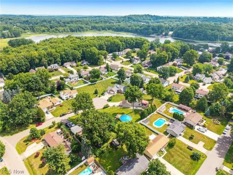 3862 Lorwood Street NW Massillon OH 44646