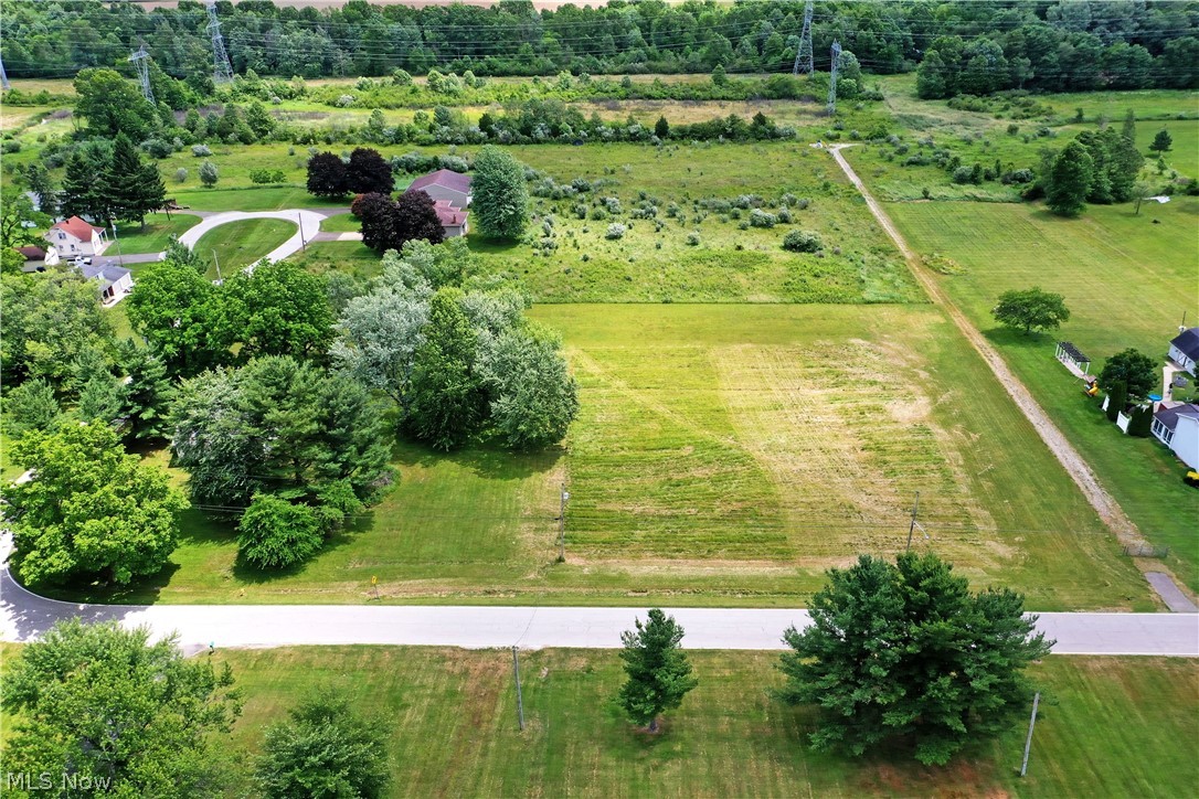3521 Goldner Lane SW Warren OH 44481