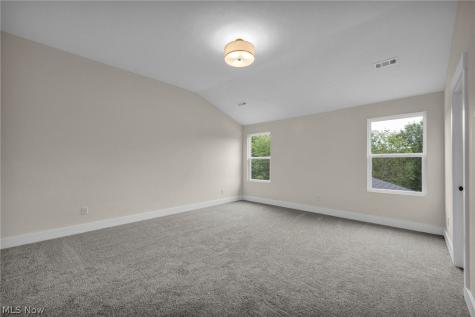 883 White Willow Lane Brunswick OH 44212