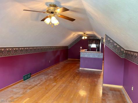 218 Courtland Street Elyria OH 44035