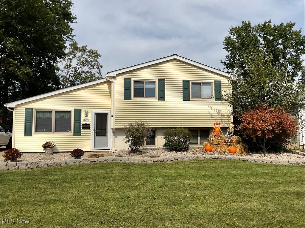 1822 S Nantucket Drive Lorain OH 44053