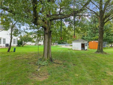 692 Thelma Drive Wadsworth OH 44281