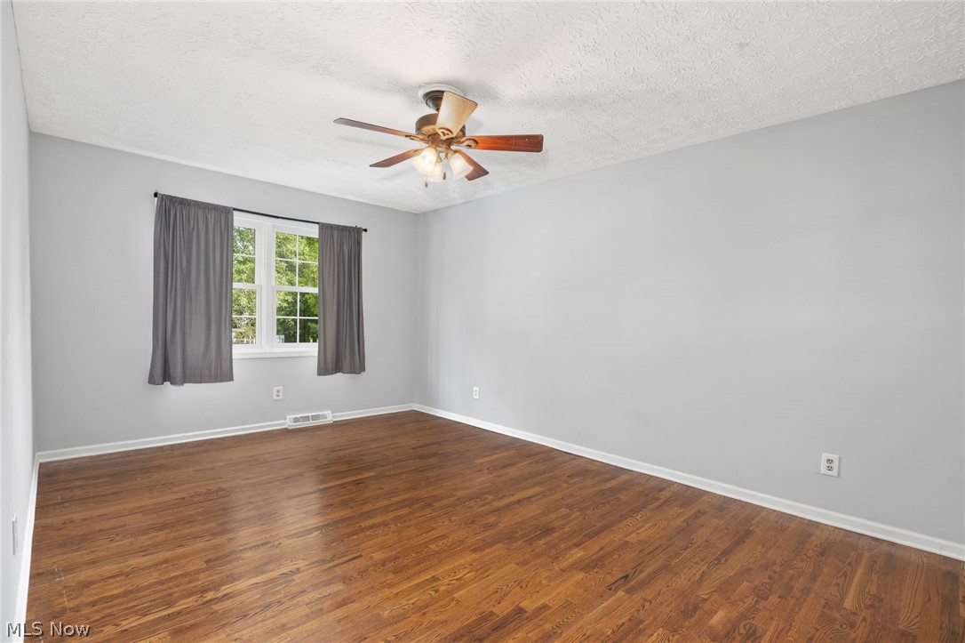 692 Thelma Drive Wadsworth OH 44281