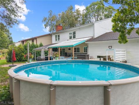 692 Thelma Drive Wadsworth OH 44281