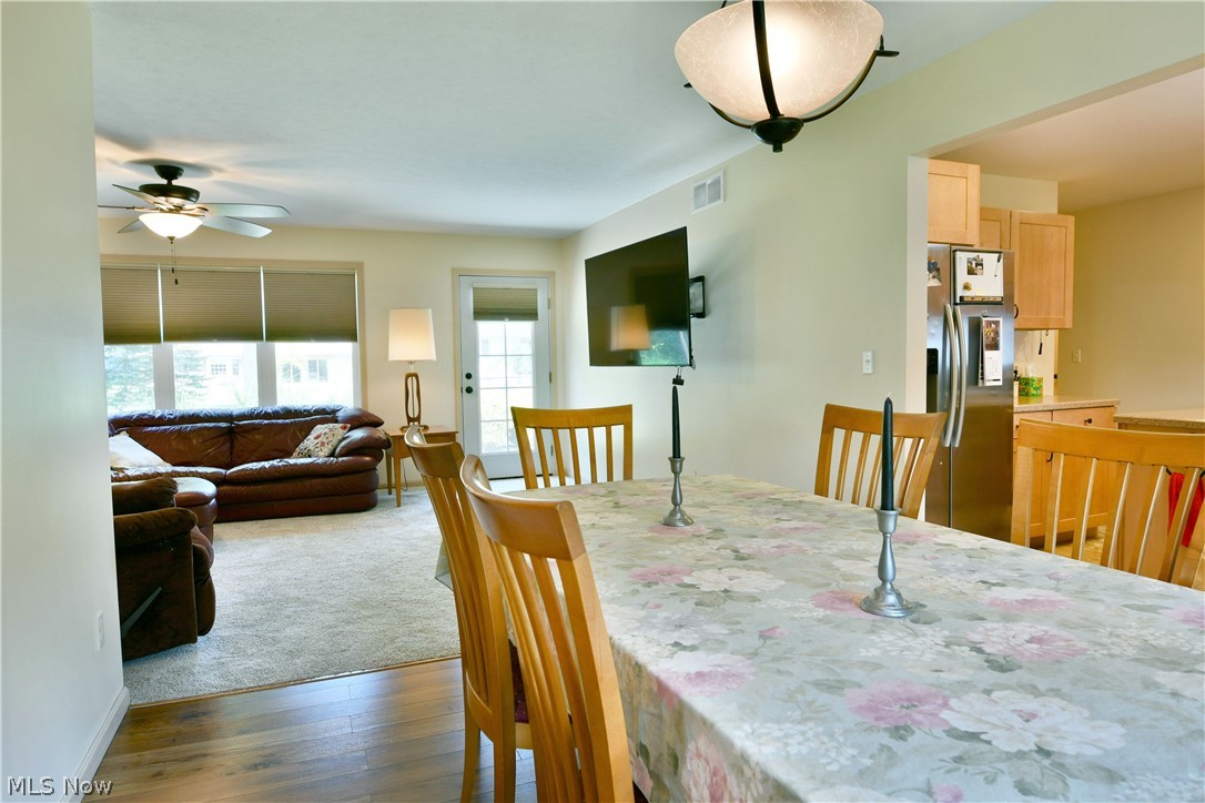 413 Maplewood Drive Cortland OH 44410