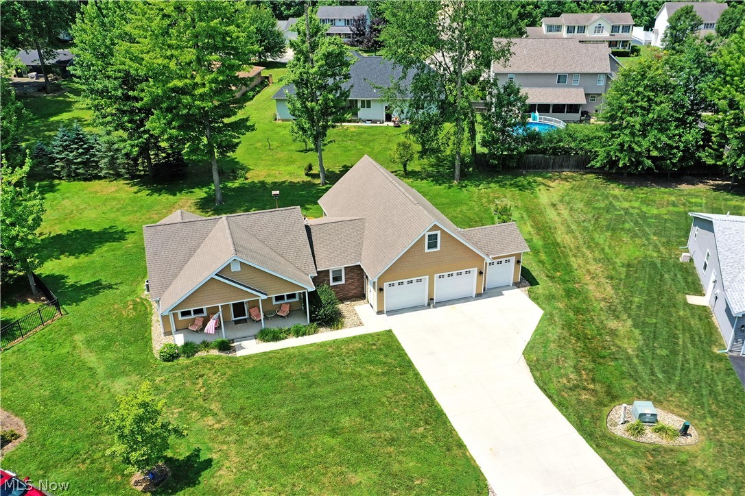 413 Maplewood Drive Cortland OH 44410