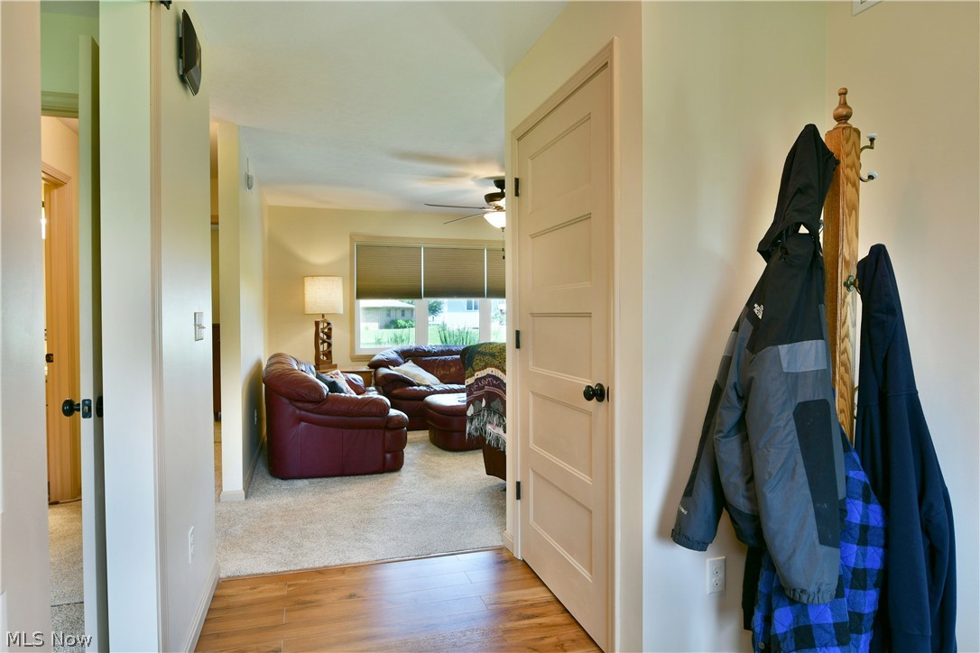 413 Maplewood Drive Cortland OH 44410