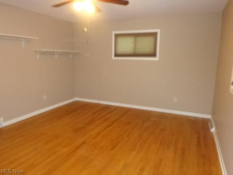 7270 Lakeview Drive Parma OH 44129
