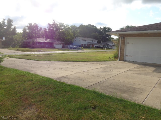 7270 Lakeview Drive Parma OH 44129