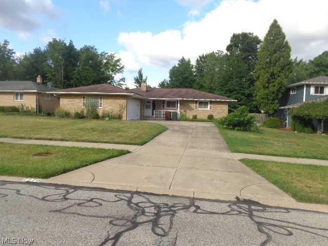 7270 Lakeview Drive Parma OH 44129