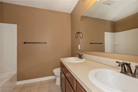7940 Walcott Way Mentor OH 44060