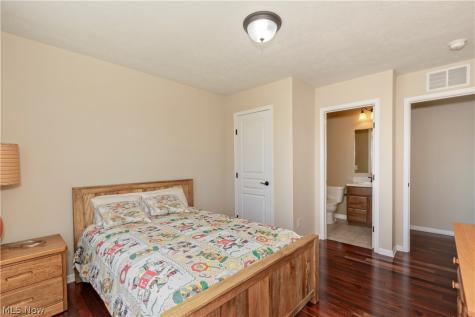 7940 Walcott Way Mentor OH 44060