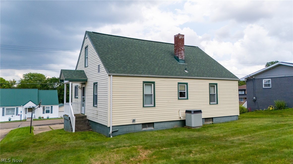 117 Starkey Boulevard Wintersville OH 43953
