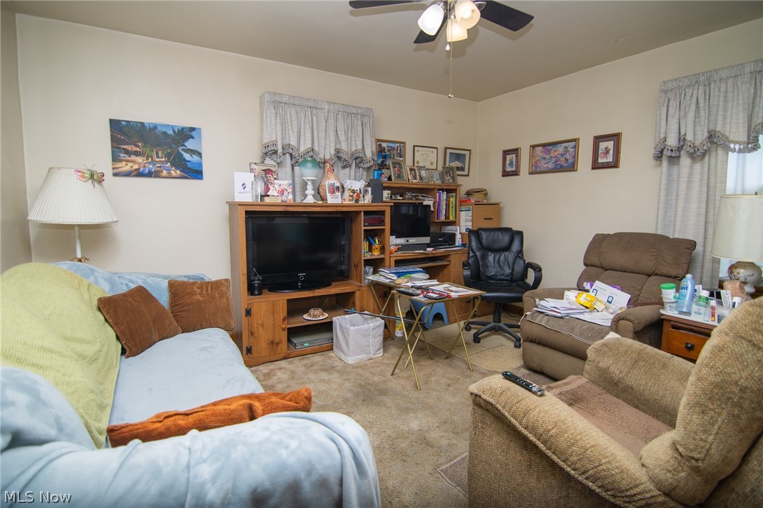 117 Starkey Boulevard Wintersville OH 43953